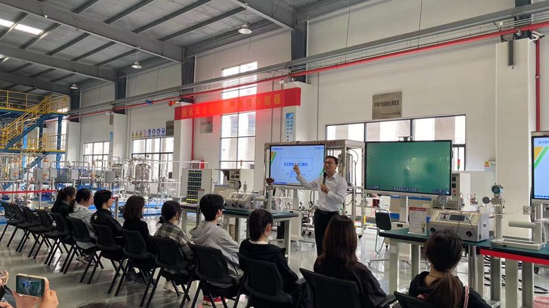 专业色母粒代加工：资质要求解析与合规要点